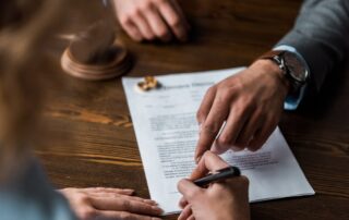 Learn About the Divorce Settlement Agreement Process in Maine
